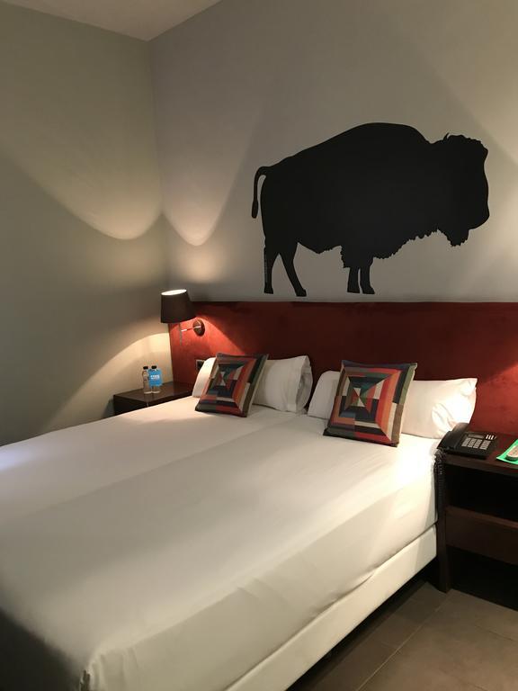 Chic & Basic Zoo Hotel Barcelona