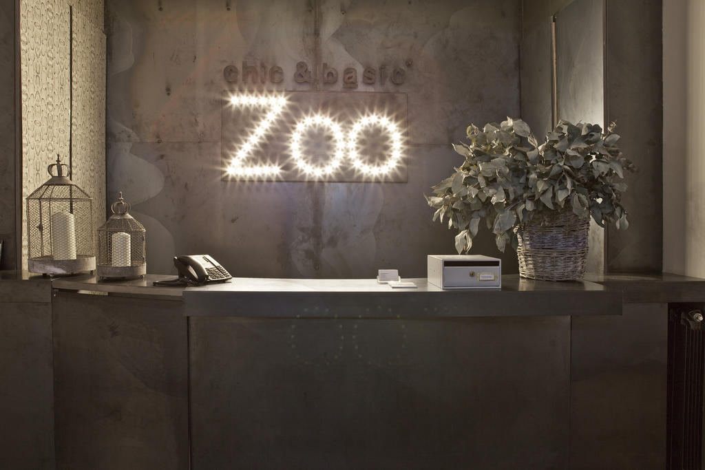Chic & Basic Zoo Hotel *